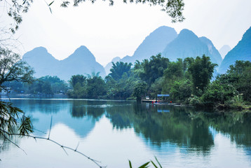 简述园林树木配植的原则和配植的方式